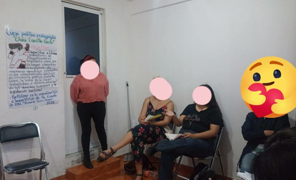 Imágenes del inicio del Curso Pedagógico Elvia Carrillo Puerto, en la Ciudad de México y Puebla.